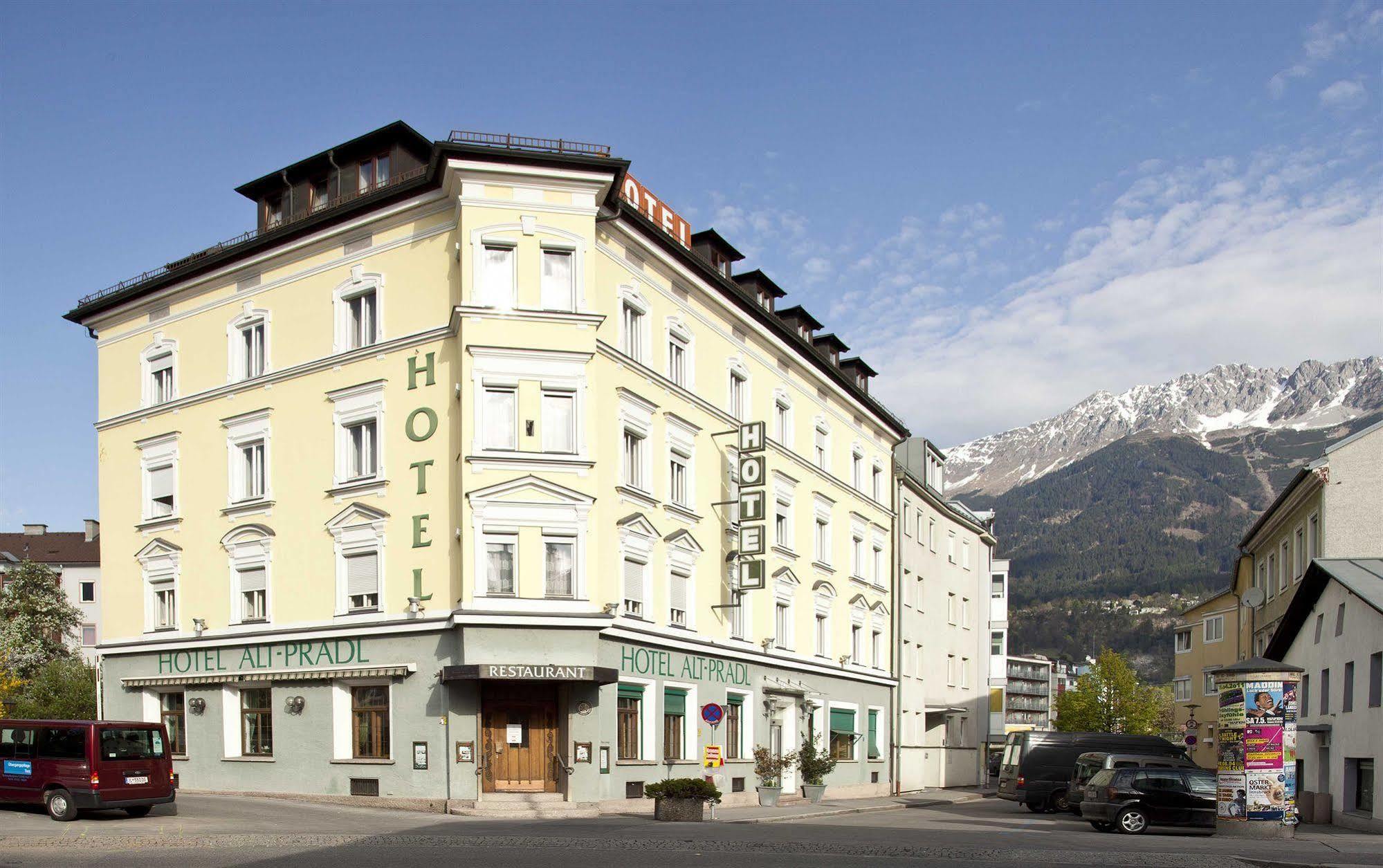 Hotel Altpradl Innsbruck Ngoại thất bức ảnh